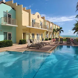 https://hotel-lucia-beach.comcaribbean.com